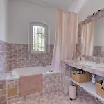 Beautiful Provencal House With Swimming Pool Ferienhaus