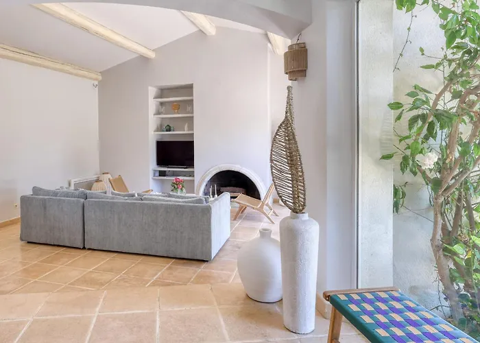 Beautiful Provencal House With Swimming Pool Ollioules