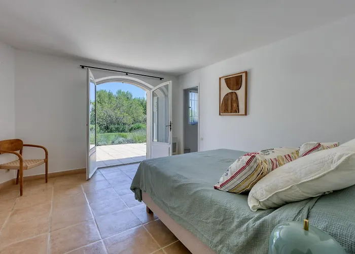 Beautiful Provencal House With Swimming Pool *