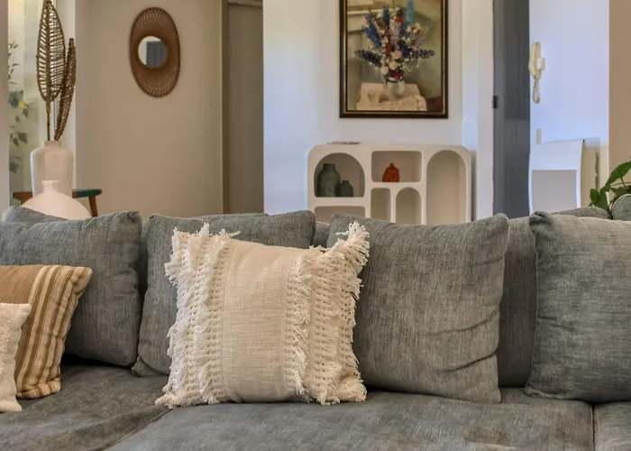 Nyaraló Beautiful Provencal House With Swimming Pool